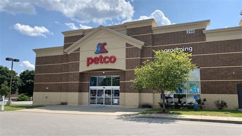 Leverage your professional network, and get hired. . Petco franklin tn